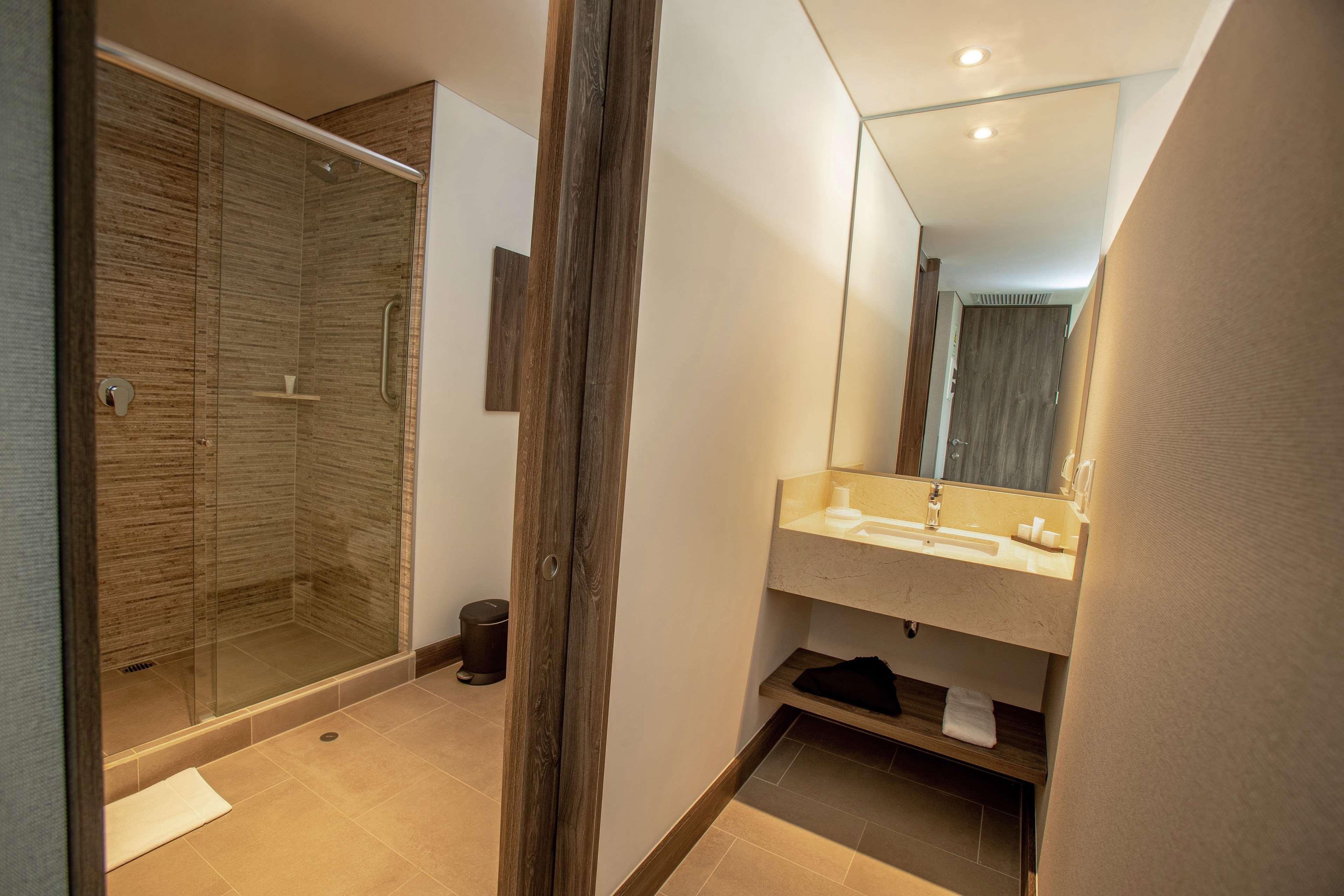 Hampton By Hilton Lima San Isidro Hotel Bagian luar foto